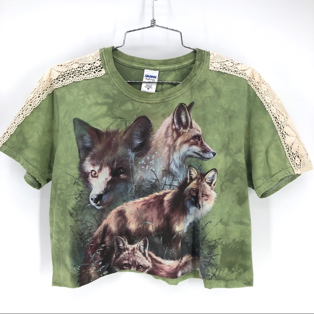 RECOLLECTION- Vintage Graphic Fox T-Shirt 🦊